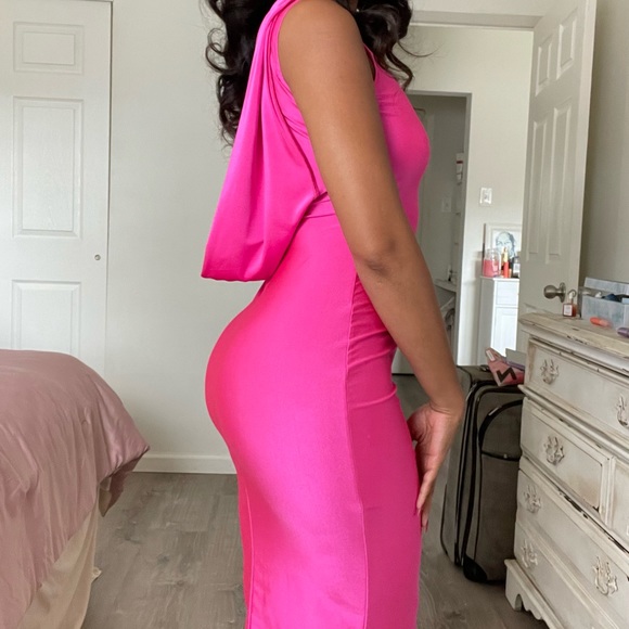 Barbie Pink Slinky Open Back Cowl Dress - Picture 5 of 13